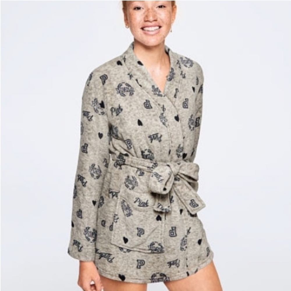 PINK Victoria's Secret Gray Patterned Robe